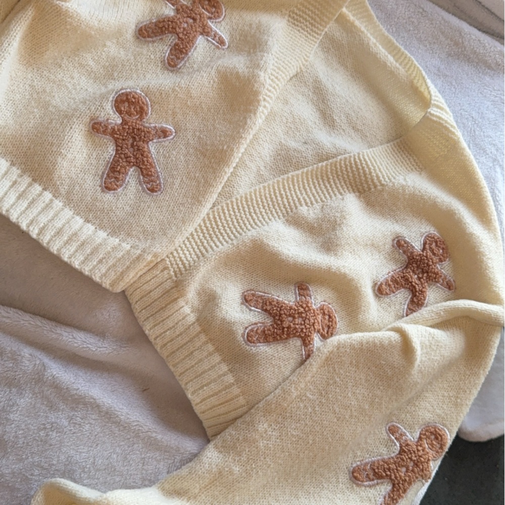 gingerbread cropped open sweater